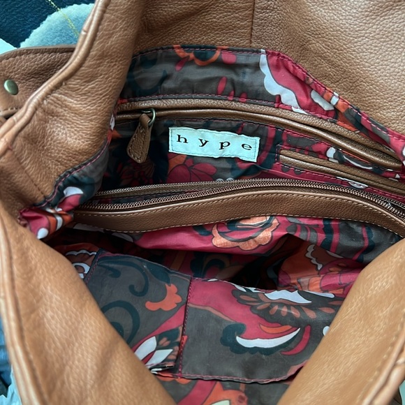 Hype tan leather bucket bag - Picture 8 of 8